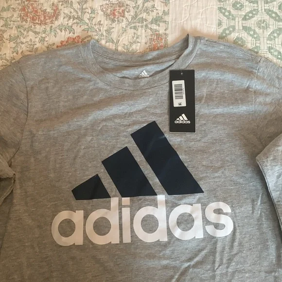 Boys Adidas Long Sleeve shirt - Picture 2 of 5
